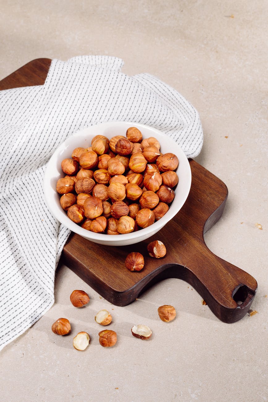Crunch, Munch, & Glow: The Health Perks of&nbsp;Hazelnuts